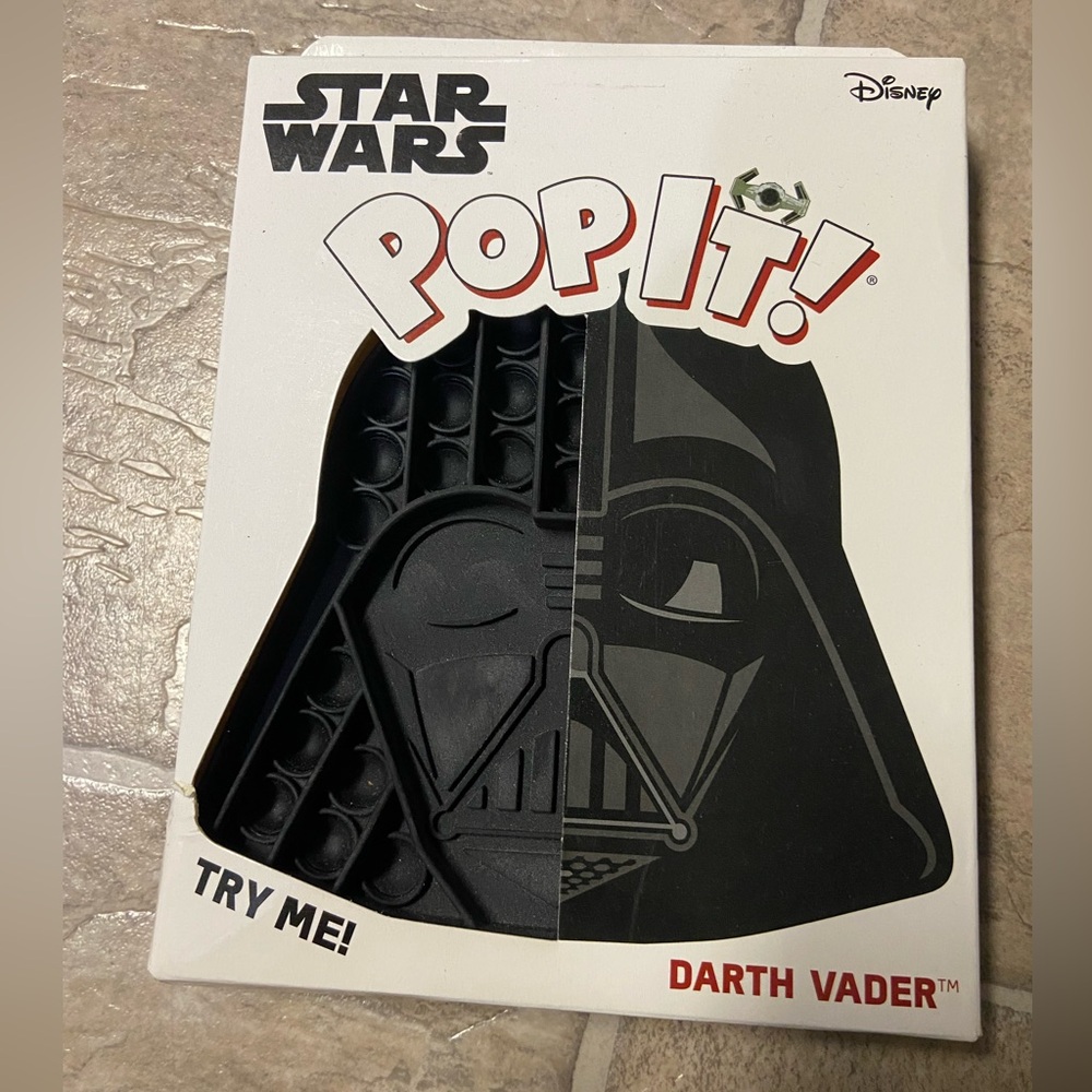 Disney Star Wars Darth Vader Pop It- NWT/Box
